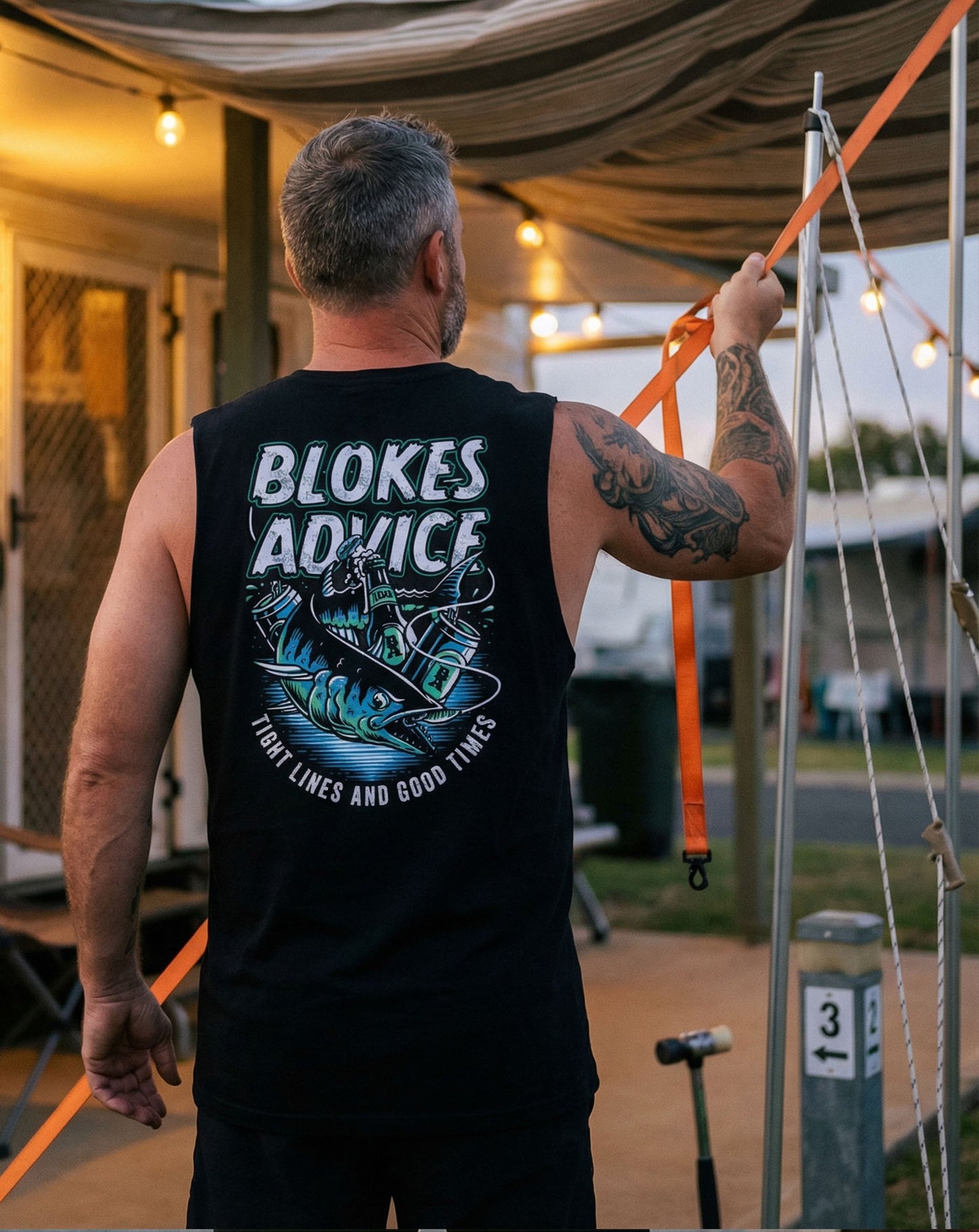 Tight Lines Singlet - Black
