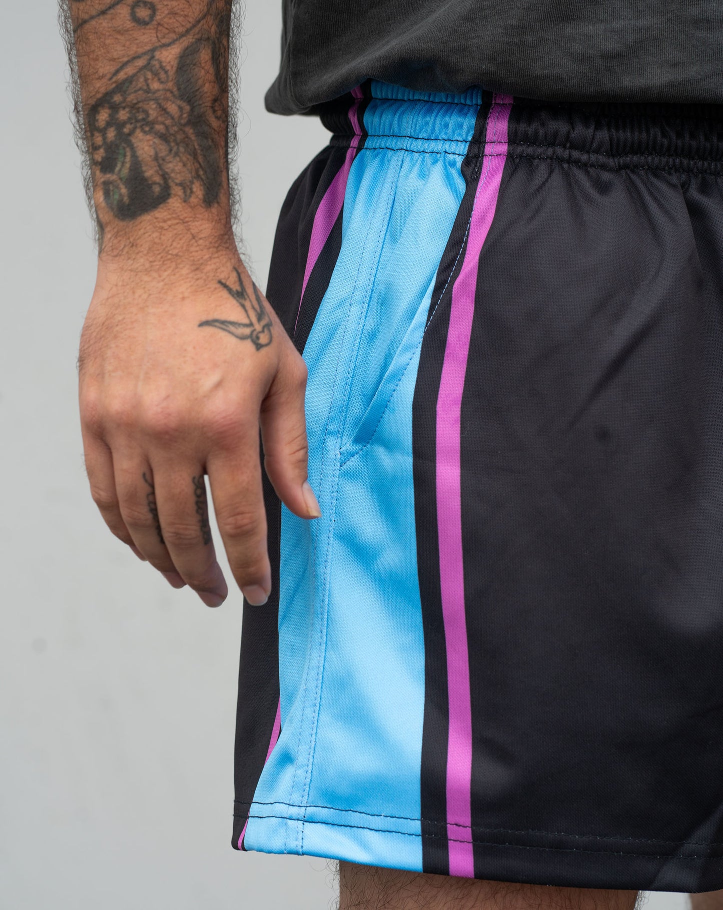 Vibes Footy Shorts - Black/Pink/Blue
